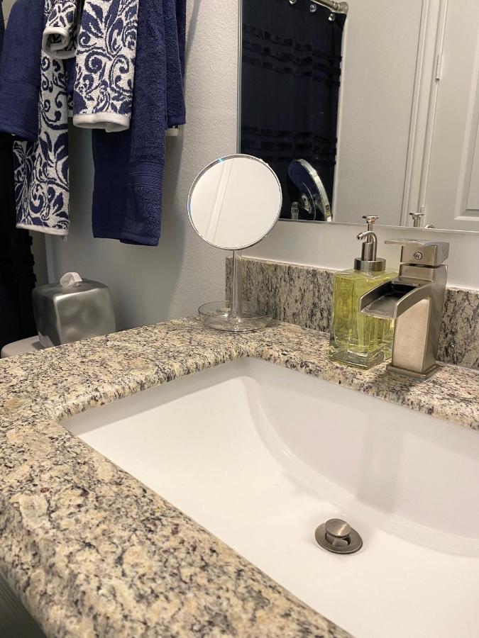 Luxe Three Story Duplex Near Downtown & Med Center Villa Houston Buitenkant foto