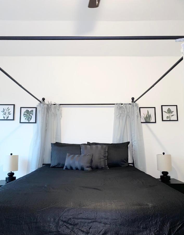 Luxe Three Story Duplex Near Downtown & Med Center Villa Houston Buitenkant foto