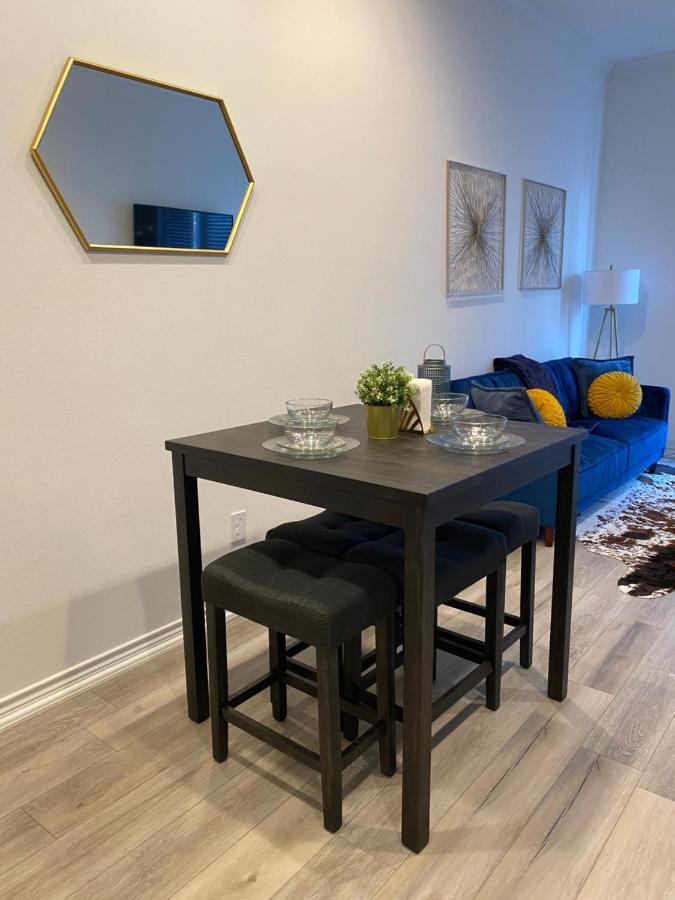 Luxe Three Story Duplex Near Downtown & Med Center Villa Houston Buitenkant foto
